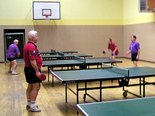 Tischtennisspieler in Aktion